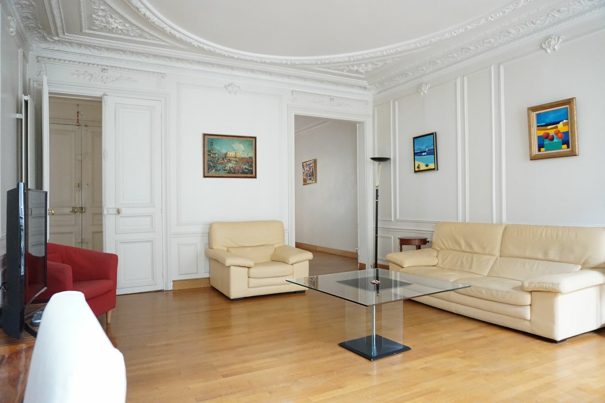 Place Des Etats Unis-5 Pieces-130 M² -paris 16 Appartement Paris